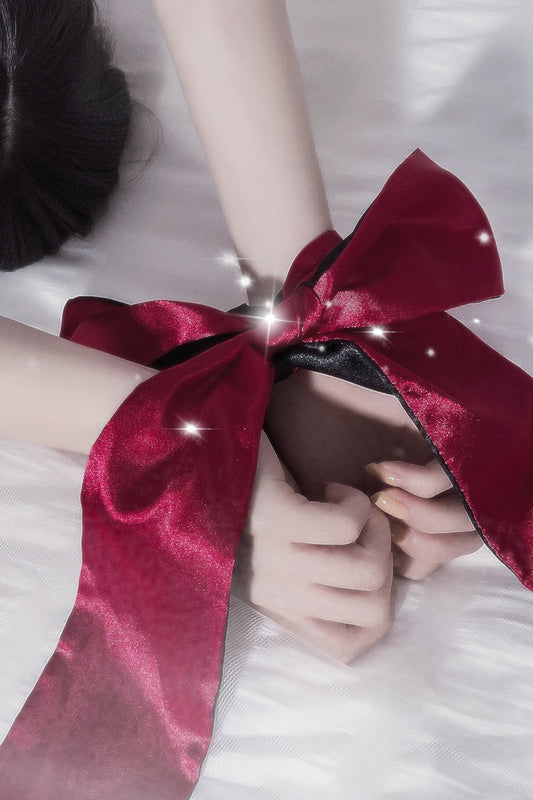 INJOY 2-in-1 Silk Ribbon – Blindfold & Restraint