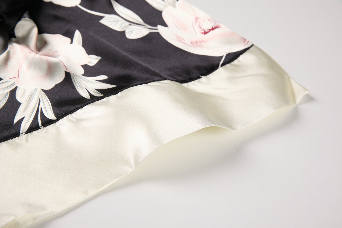 INJOY Lingerie Kimono Robe – Deep V with Bow Sash & Floral Print