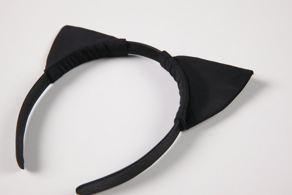 INJOY Lingerie - Furry Catwoman Suspender Set with Playful Details
